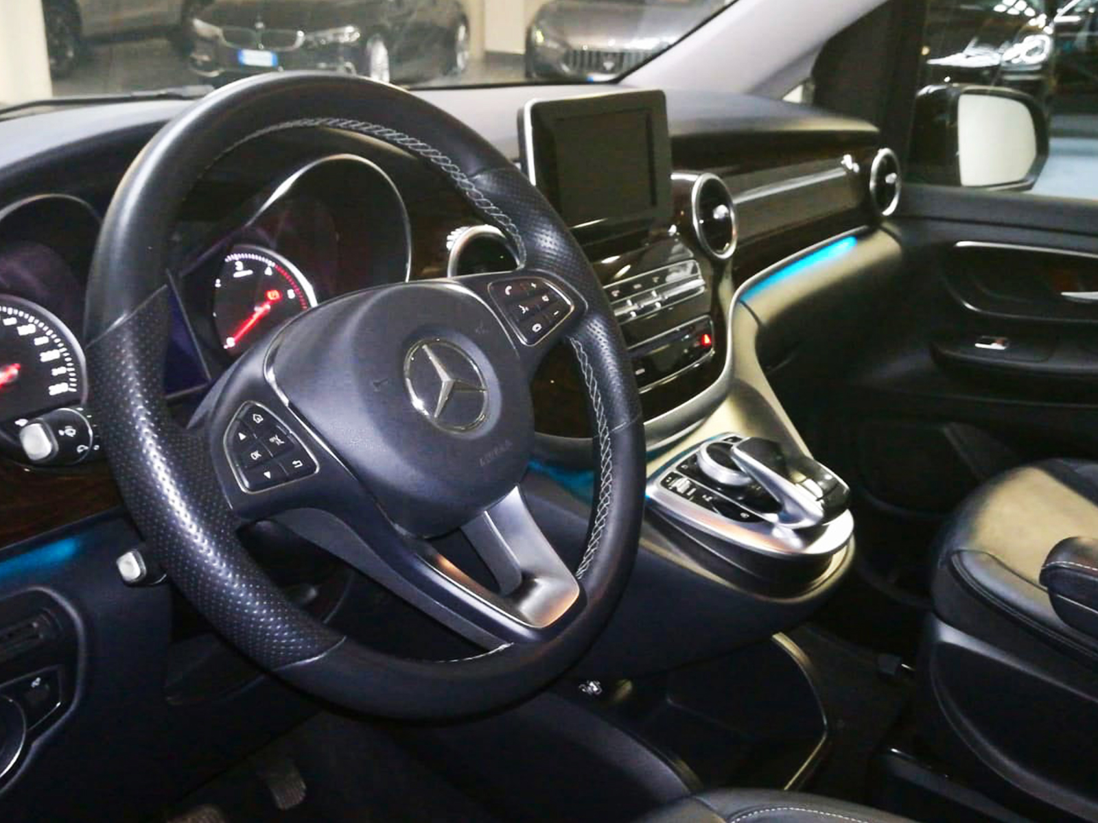 Mercedes-Classe-V-250-premium2